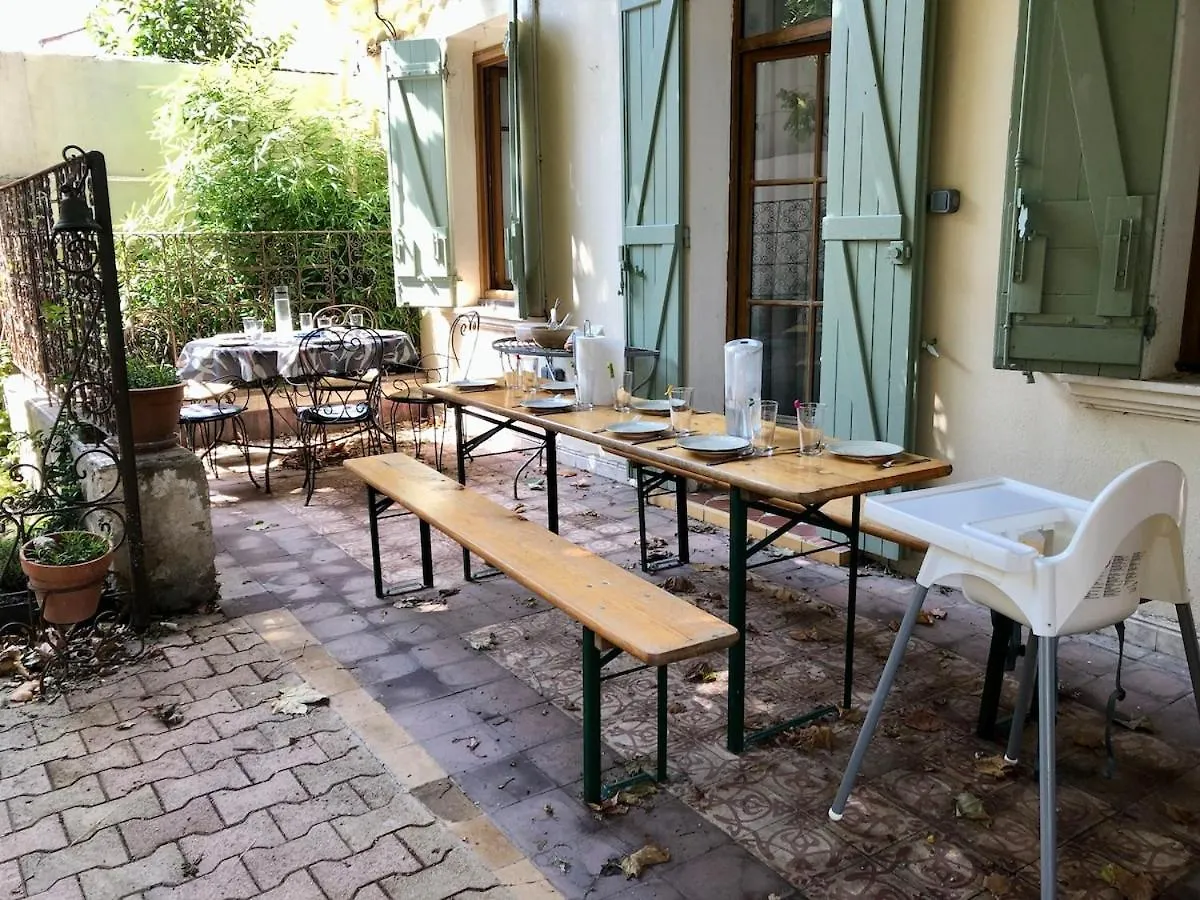 Oasis De Calme Avignon 8 Personnes Villa France