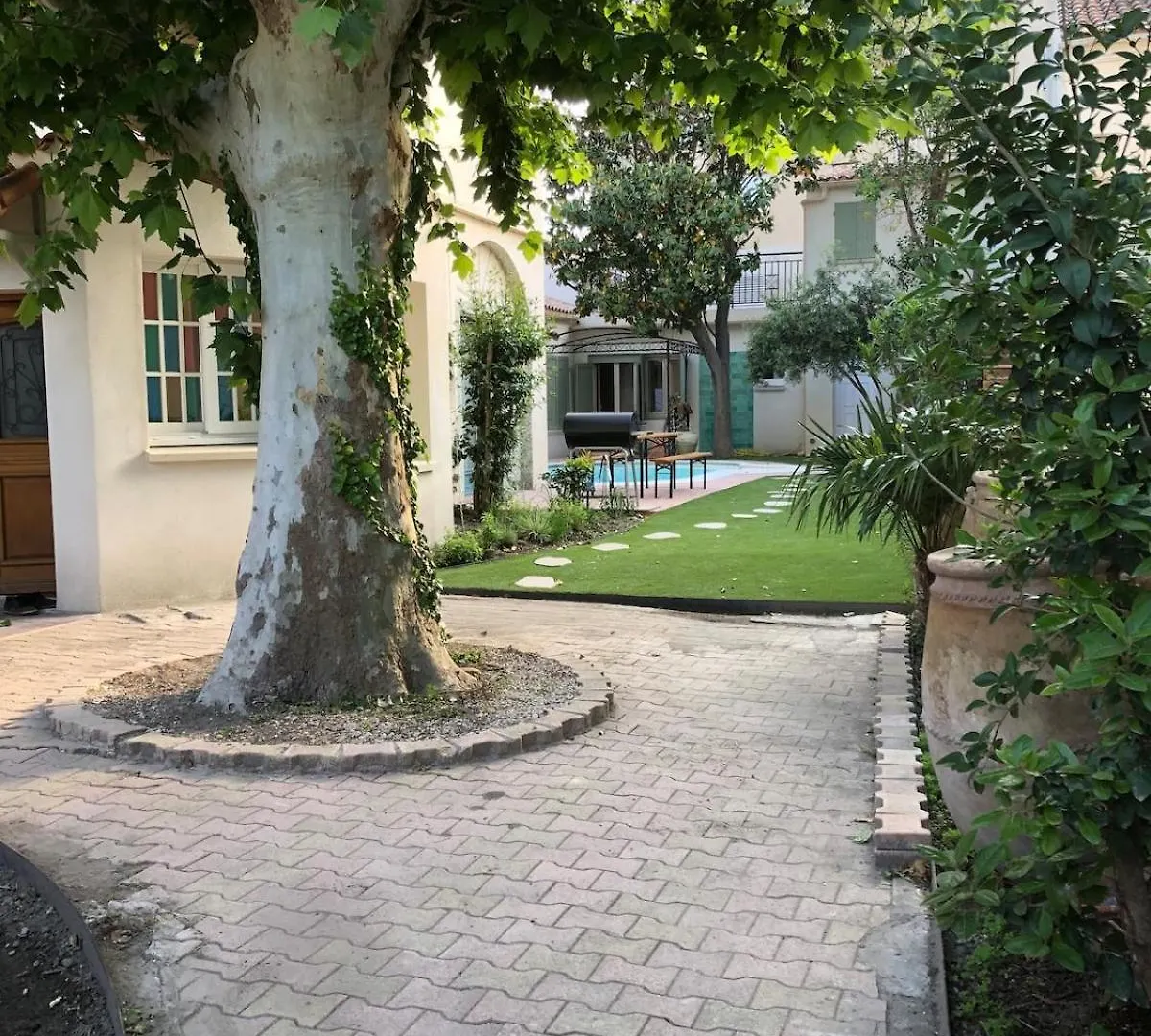 Oasis De Calme Avignon 8 Personnes Villa Holiday home
