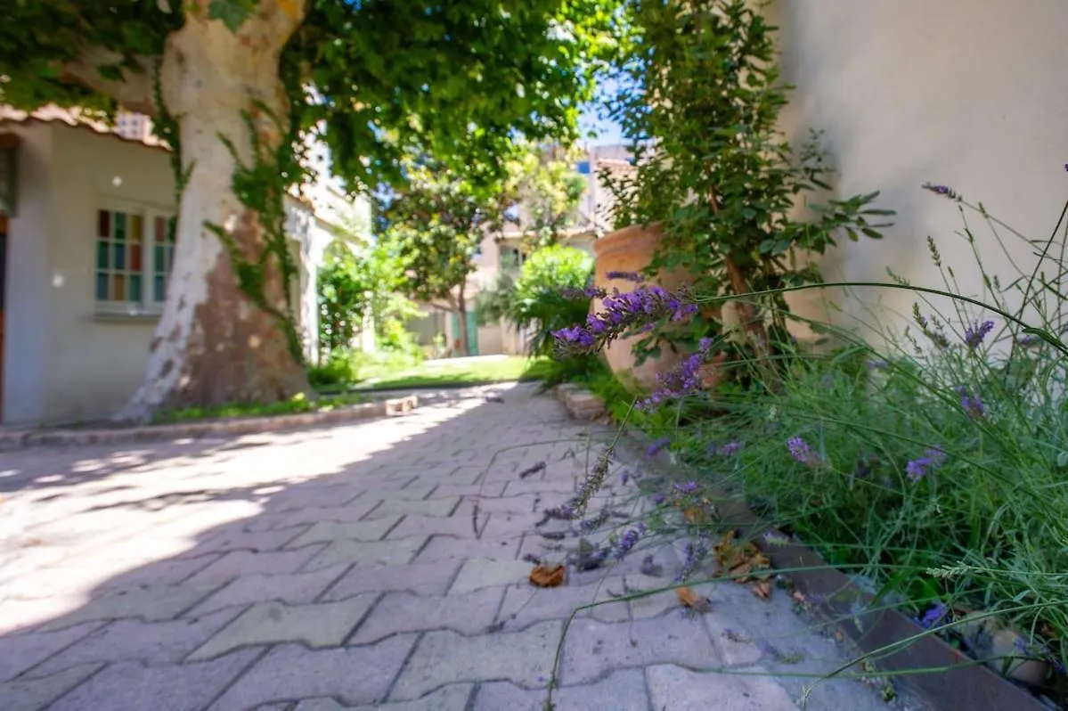 Holiday home Oasis De Calme Avignon 8 Personnes Villa France